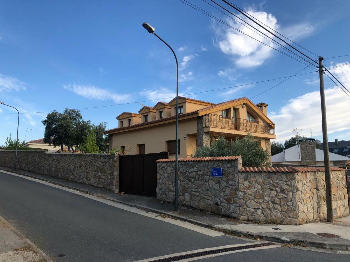 Villa Encinas Piscina Climatizada Ituero y Lama Exterior foto